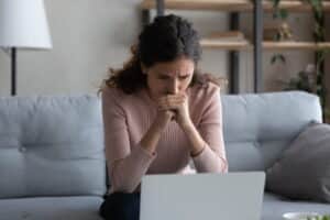 הטרדה מינית באינטרנט 